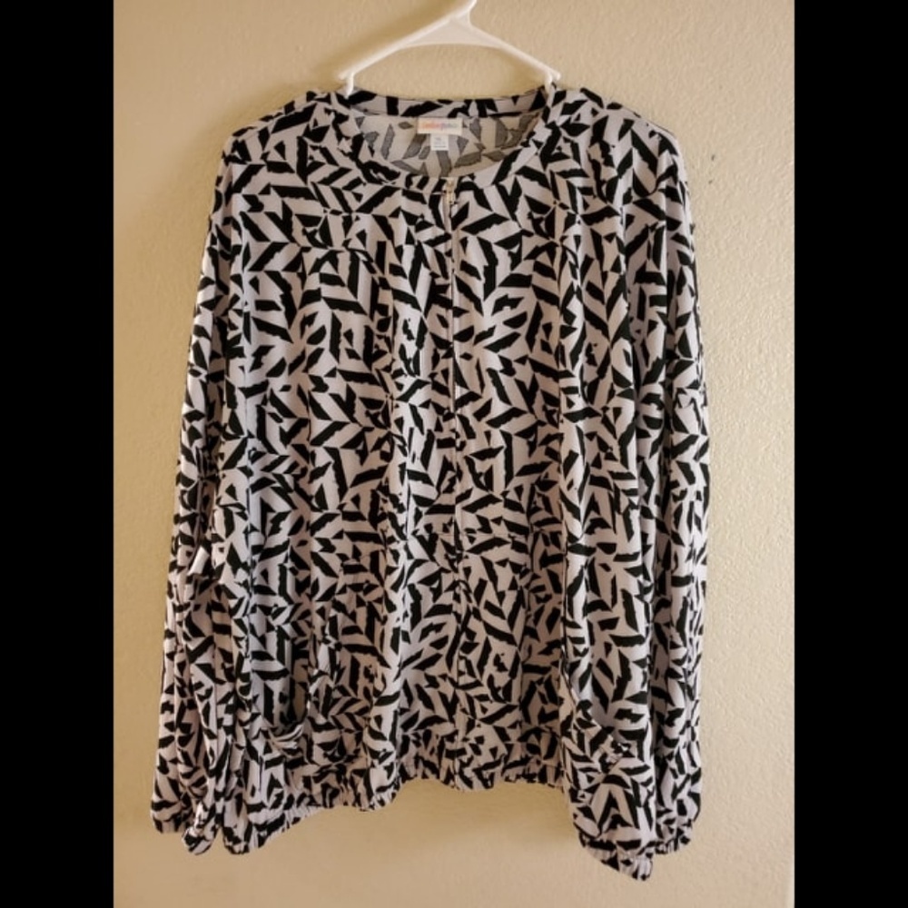 LuLaRoe Supply Bomber Zip up Geometric Jacket XL
